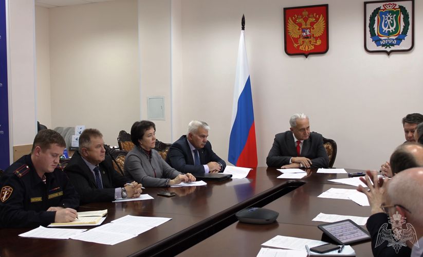 Офицер югорского управления Росгвардии принял участие в разработке документа, призванного повысить качество частных охранных услуг в регионе