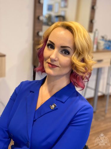 В Белоярском представительница Росгвардии приняла участие в записи видеоклипа «Мы вместе» в поддержку югорчан