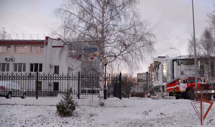 Росгвардия и МЧС в Югре отработали взаимодействие при возникновении пожара на собственном объекте