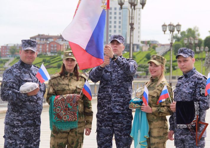 В Уральском округе поддержали масштабный ведомственный проект Росгвардии, посвященный Дню России (видео)
