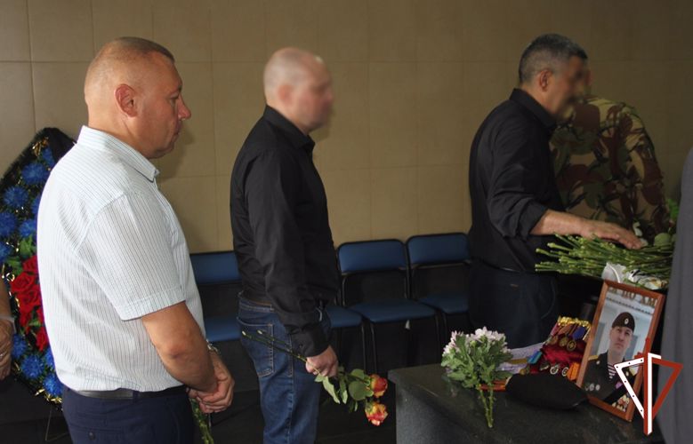 В Тюмени простились с офицером сургутского ОМОН «Стерх» Денисом Налимовым