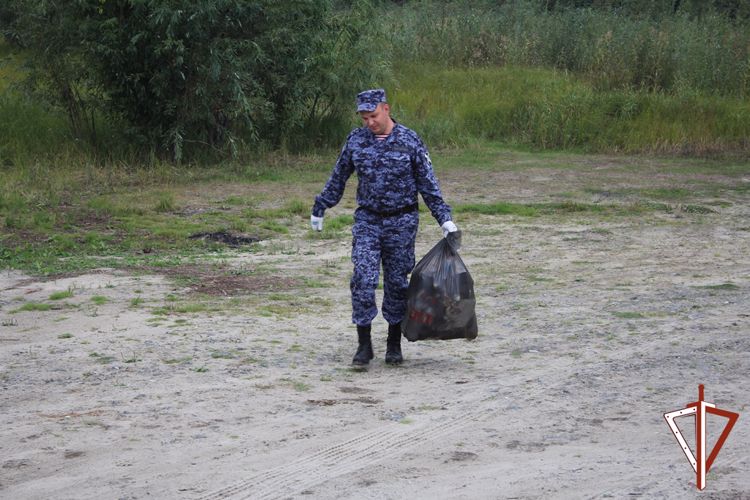 Росгвардия поддержала национальный экологический проект «Вода России» в Югре