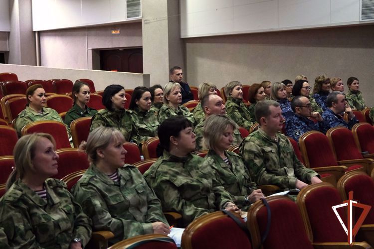 Учебно-методический сбор специалистов делопроизводства и режима прошел в Уральского округе Росгвардии