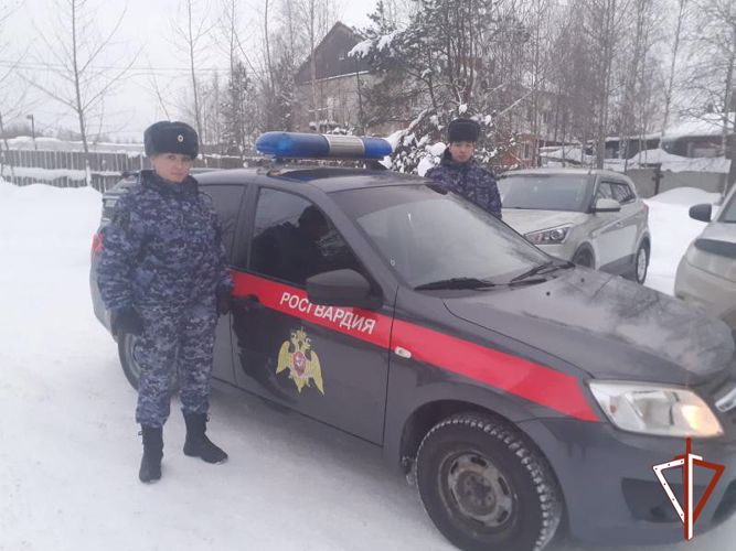 В Пыть-Яхе отдел вневедомственной охраны Росгвардии отметил 37-ую годовщину со дня образования