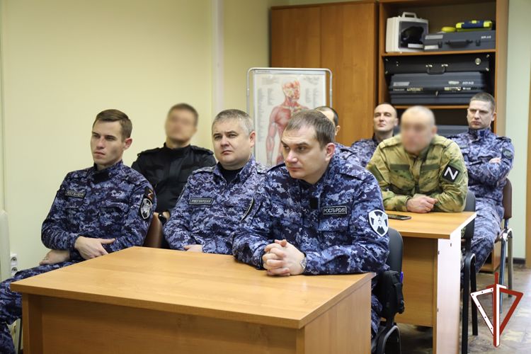 В столице Югры прошел учебно-методический сбор нештатных санитарных инструкторов Росгвардии