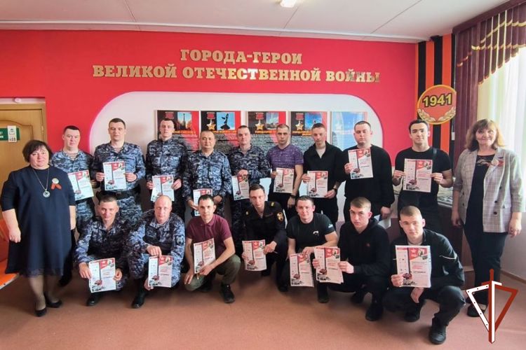Представители Росгвардии написали «Диктант Победы» в подразделениях ведомства, дислоцированных в Югре