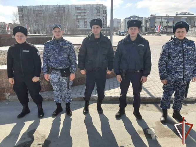 Росгвардейцы обеспечили правопорядок в День весны и труда в Югре
