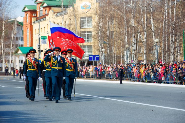 Поздравление начальника Управления Росгвардии по ХМАО - Югре полковника полиции Евгения Симакова с Днем Победы в Великой Отечественной войне