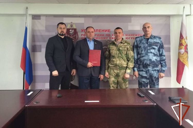 Руководитель военно-патриотического общественного движения «Гвардейская смена» стал гостем ведомственной программы «Росгвардия сегодня» в Югре (видео)