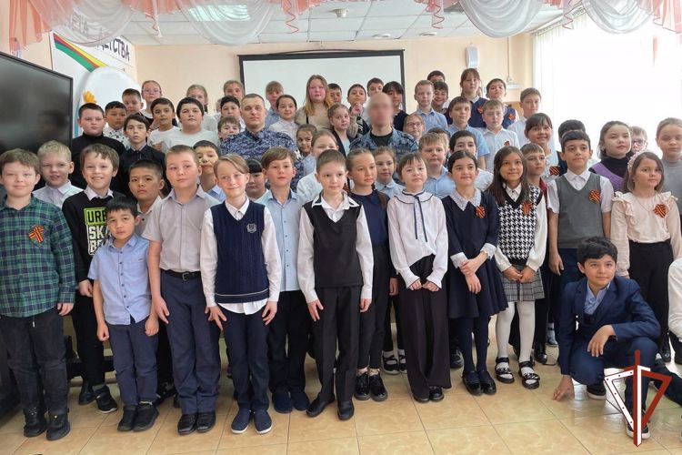 Росгвардия проводит комплекс мероприятий, посвященных акции «Георгиевская ленточка» в Югре