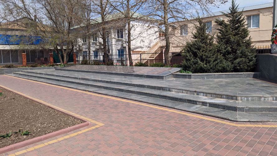 Росгвардейцы в Запорожской и Херсонской областях привели в порядок более 20 памятников воинам Великой Отечественной войны