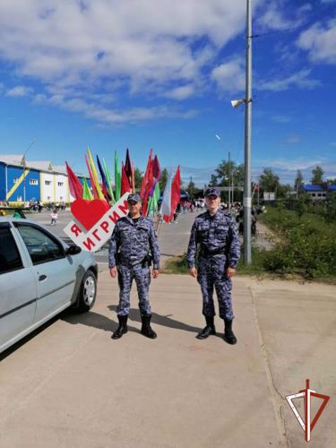 В Югре Росгвардия обеспечила безопасность мероприятий, проводимых ко Дню России 