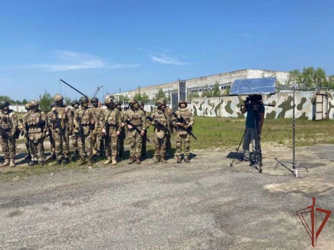 Росгвардейцы стали героями цикла патриотических видеороликов в Югре 