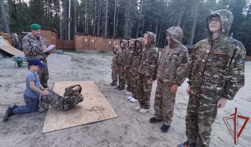 В Югре состоялись военно-патриотические мероприятия в рамках всероссийского ведомственного проекта «Каникулы с Росгвардией»