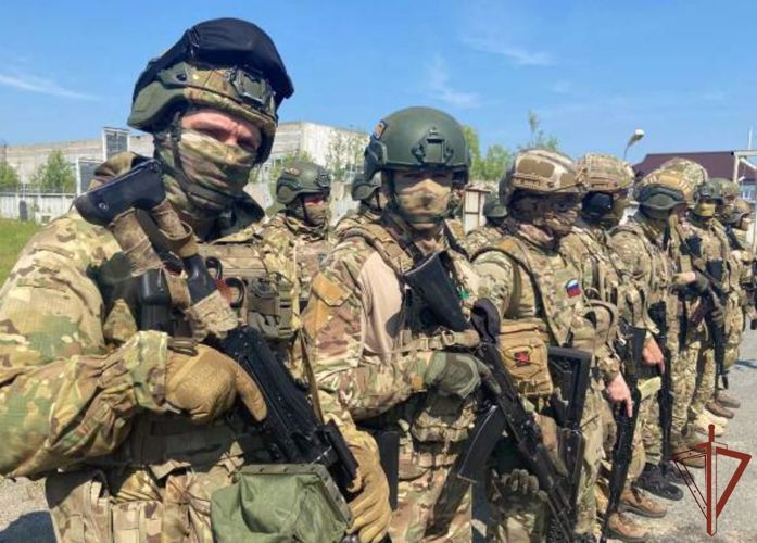 Росгвардейцы стали героями цикла патриотических видеороликов в Югре 