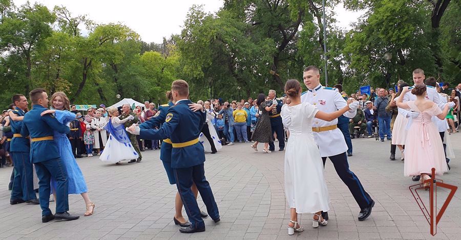 В День офицера России росгвардейцы провели патриотические мероприятия на Урале