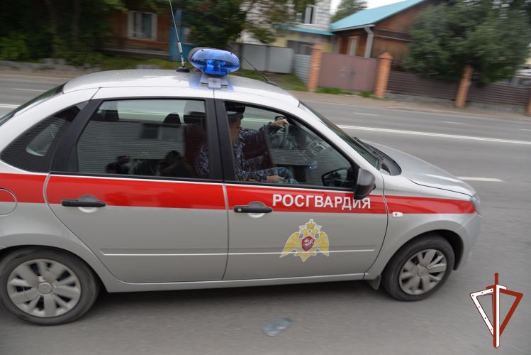 Росгвардия по «горячим следам» задержала грабителя в Нижневартовске