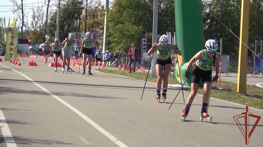 Спортсменка Росгвардии одержала победу на Кубке России по лыжероллерам