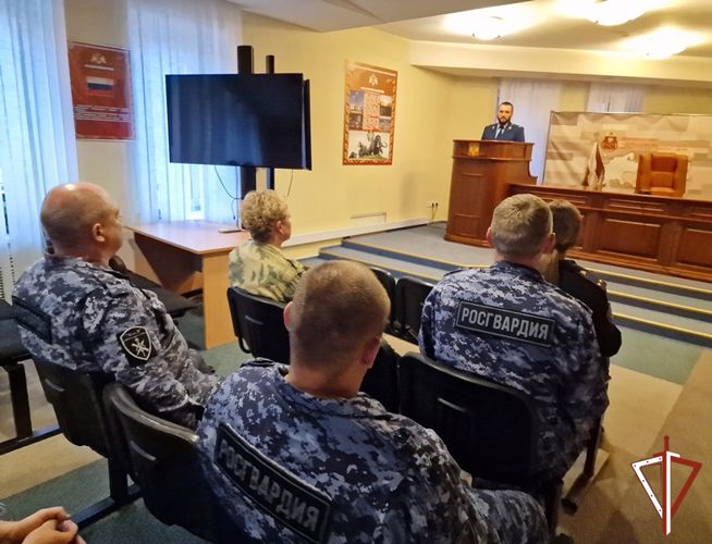 В Югре Росгвардия и Прокуратура обсудили вопросы профилактики терроризма и экстремизма