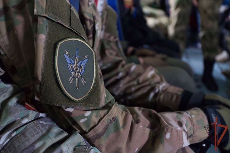 Генерал армии Виктор Золотов поздравил личный состав и ветеранов СОБР с профессиональным праздником 
