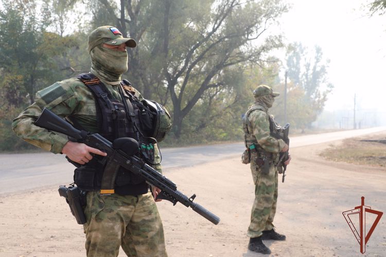 Подведены итоги служебно-боевой деятельности подразделений Росгвардии в ЛНР (видео)