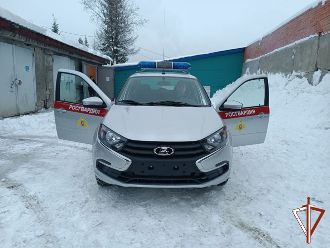 Служебный автопарк Управления Росгвардии по ХМАО–Югре пополнился новыми автомобилями