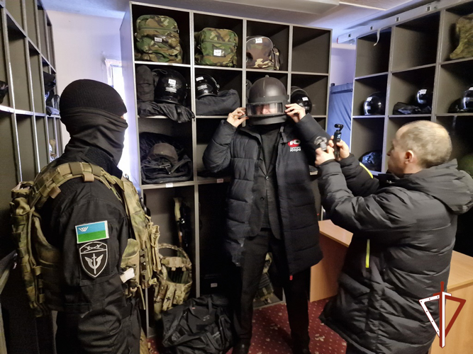 Росгвардия рассказала журналистам телерадиокомпании «Югра» о работе специалистов инженерной службы