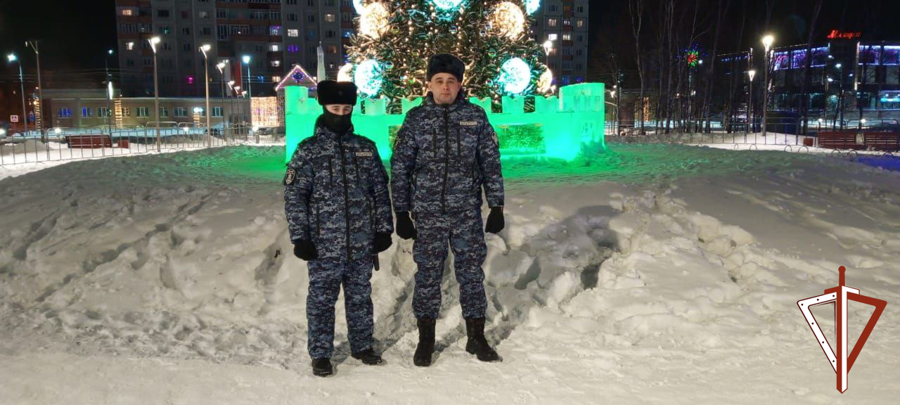 Росгвардия обеспечила безопасность празднования Нового года в Югре