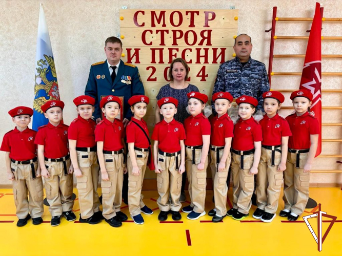 В Югре военнослужащие и сотрудники Росгвардии провели цикл мероприятий, посвященных Дню защитника Отечества  