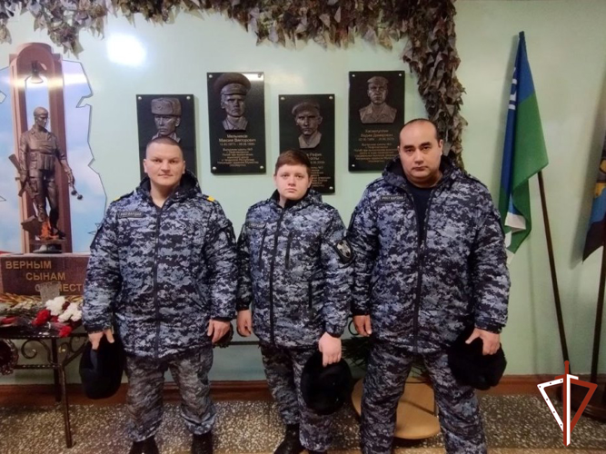 В Югре военнослужащие и сотрудники Росгвардии провели цикл мероприятий, посвященных Дню защитника Отечества  