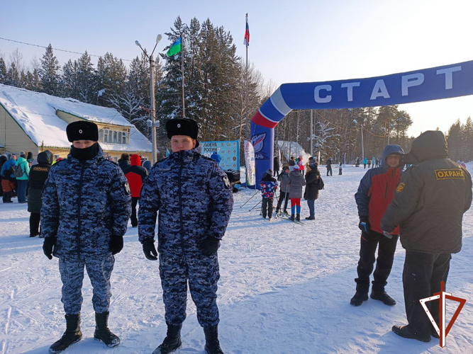 Росгвардия обеспечила безопасность проведения XLII Всероссийской массовой лыжной гонки «Лыжня России» в Югре