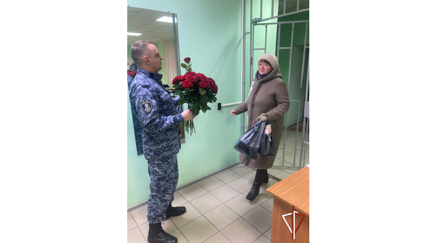 В  Управлении Росгвардии по ХМАО – Югре состоялись торжества, посвященные Международному женскому дню (ВИДЕО)