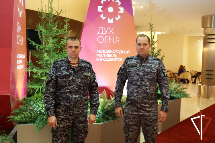 Росгвардия обеспечила безопасность фестиваля кинематографических дебютов «Дух огня» в Ханты-Мансийске