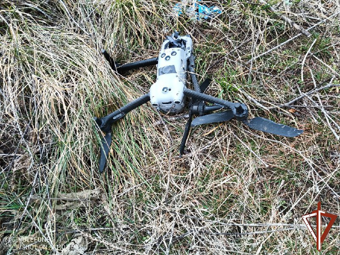 Росгвардейцы огнем из стрелкового оружия уничтожают беспилотники ВСУ