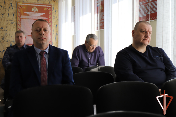 В столице Югры обсудили вопросы взаимодействия Росгвардии и частных охранных организаций в сфере обеспечения безопасности школ