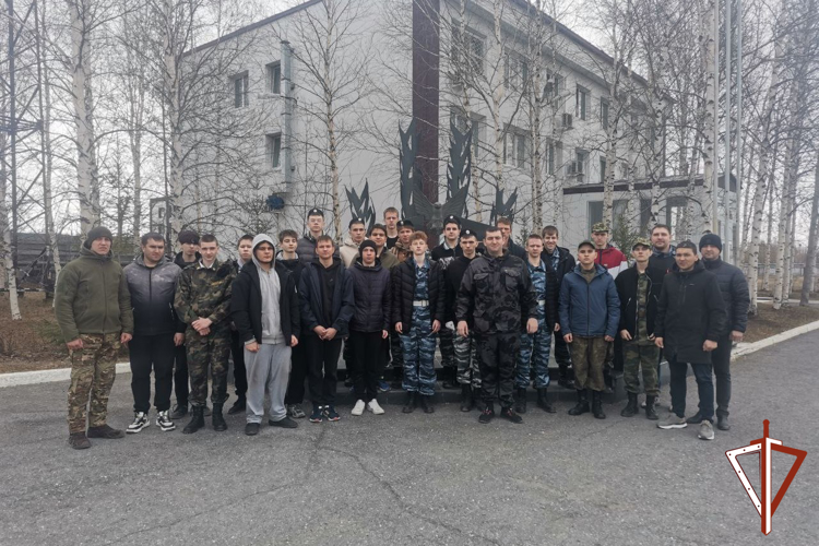 День открытых дверей состоялся в нижневартовском ОМОН «Сокол-Югра»