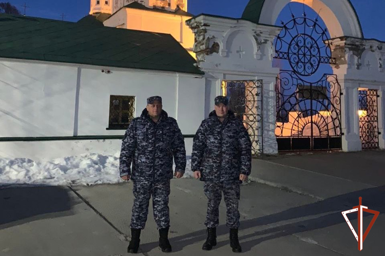 Росгвардейцы обеспечили безопасность празднования Пасхи в Югре