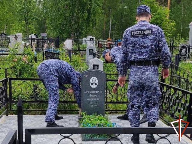  В день памяти и скорби Росгвардия почтила память участников Великой Отечественной войны  в Югре 