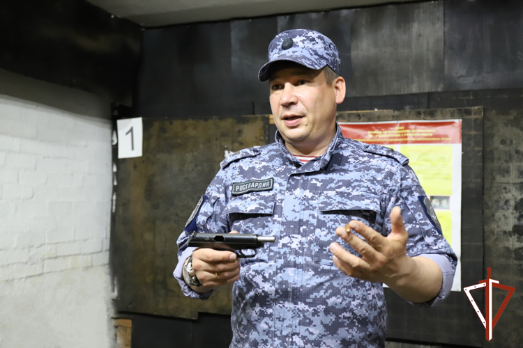 Летний период подготовки военнослужащих и сотрудников Росгвардии начался в Югре