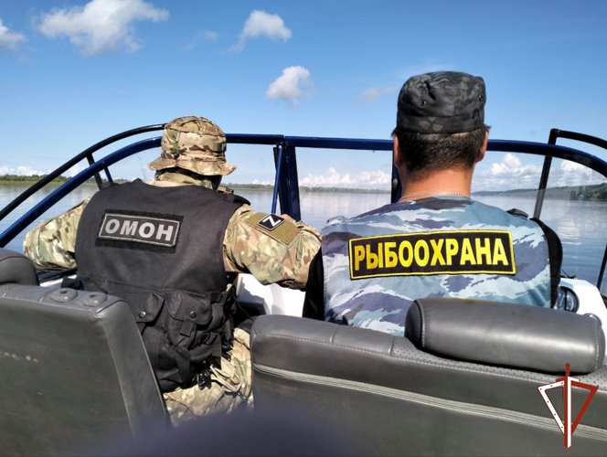 В Югре Росгвардия принимает участие в оперативно-профилактическом мероприятии «Осенний нерест»