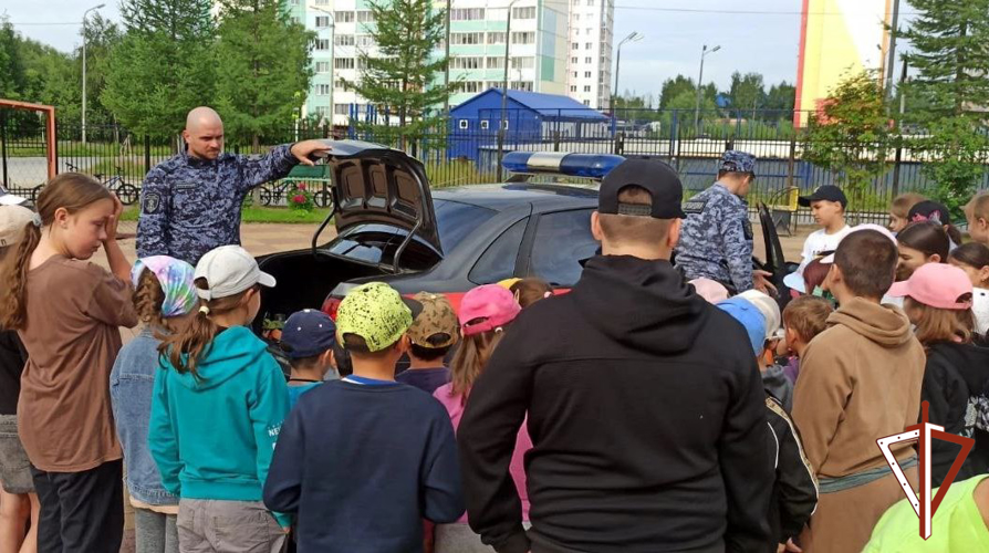 Акция «Каникулы с Росгвардией» продолжается в Югре