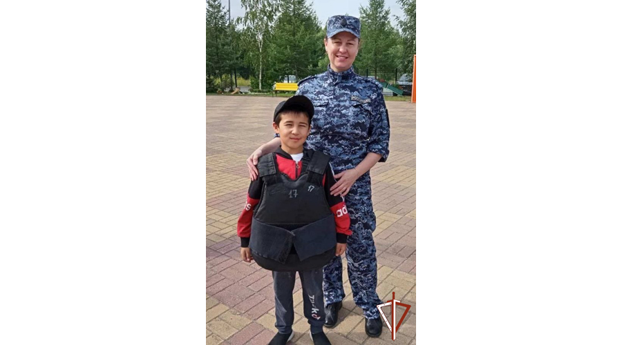 Акция «Каникулы с Росгвардией» продолжается в Югре