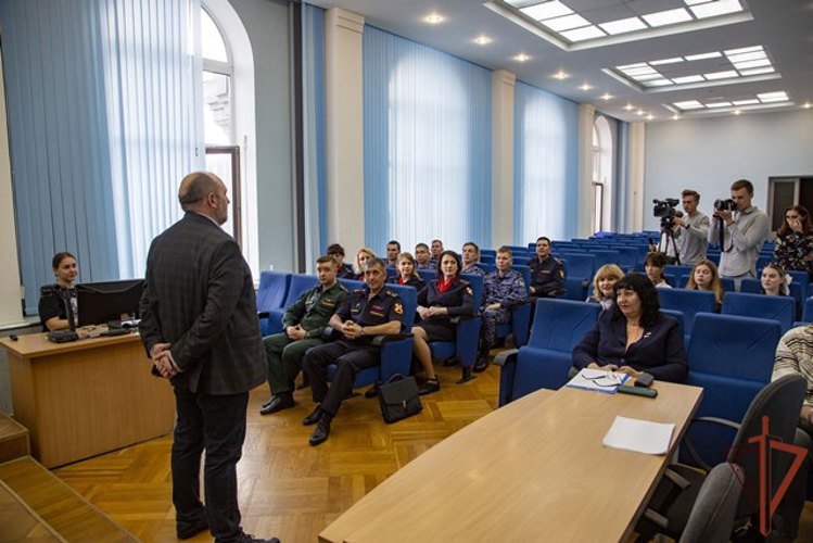 Учебно-методический сбор с начальниками пресс-служб Уральского округа Росгвардии завершился в Челябинске