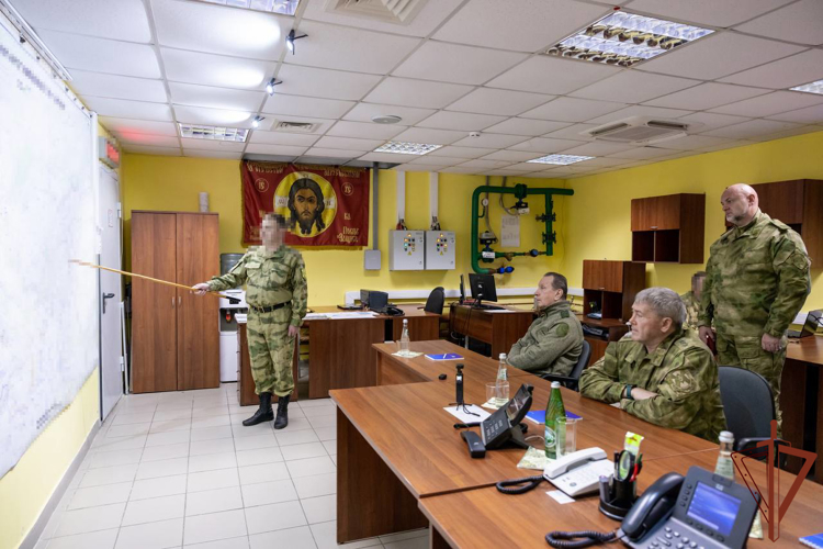Генерал армии Виктор Золотов проверил выполнение боевых задач подразделениями Росгвардии в Курской области (видео)