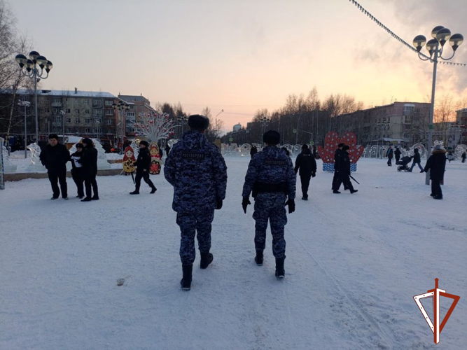 Росгвардия в Югре обеспечила безопасность граждан при проведении новогодних мероприятий  