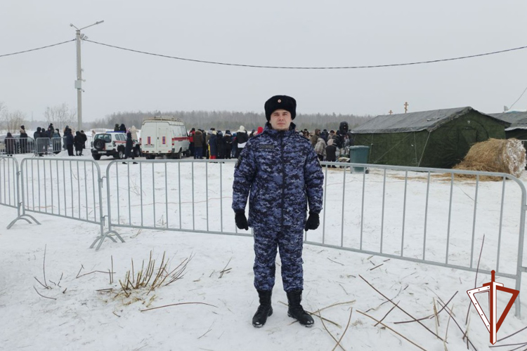 В Югре личный состав Росгвардии выполнил задачи по охране общественного порядка в Крещение Господне