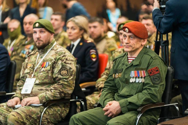 В Югре офицеры Росгвардии стали слушателями одной из первых в стране образовательных программ для участников СВО