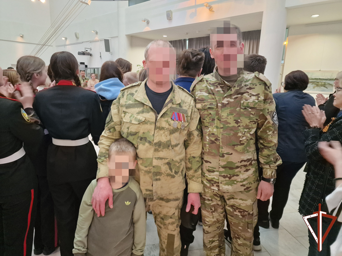 В Югре Росгвардия поддержала Всероссийскую просветительскую акцию «Библионочь – 2025»