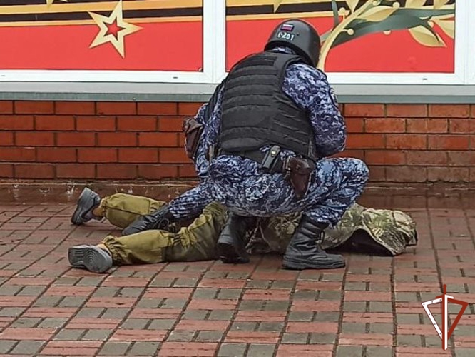 В Югре Росгвардия приняла участие во всероссийских масштабных антитеррористических учениях