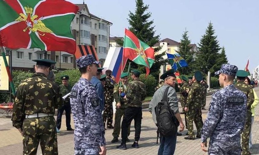 Росгвардия на Урале обеспечила безопасность мероприятий, посвящённых Дню пограничника